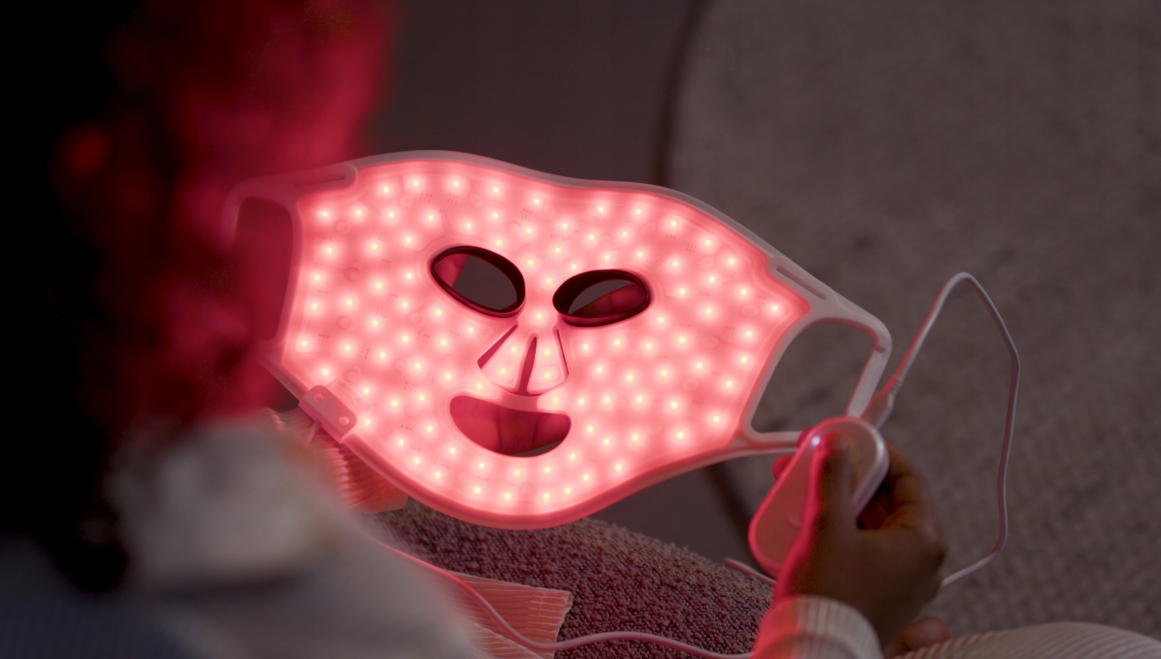 Bezprzewodowa maska LED do twarzy